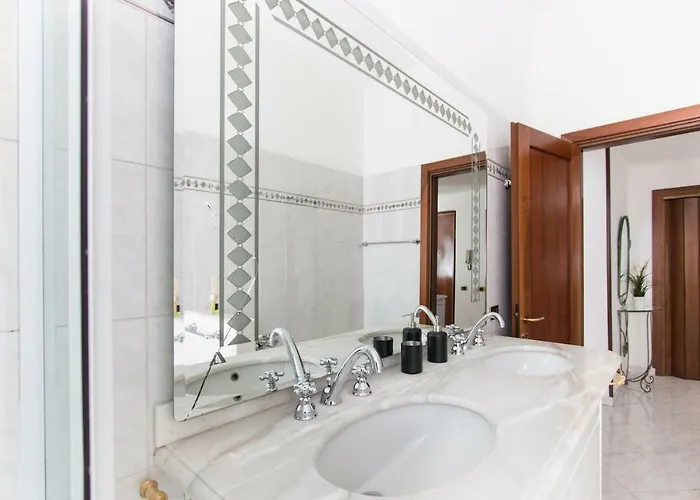 Blucinqueterre Apartman La Spezia